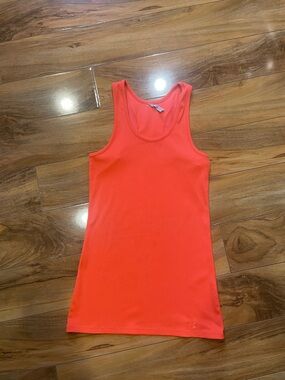 Size small Under Armour tank